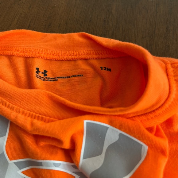 Under Armour kids shirt 12 m - Picture 3 of 3